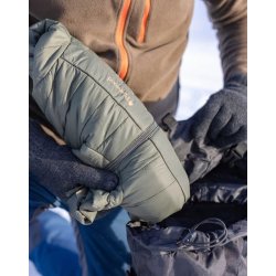 Pinewood strikkede handsker i uld