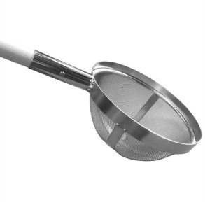 Sigtenet i rustfri stl med kraftig krydsforstrkning m. trskaft