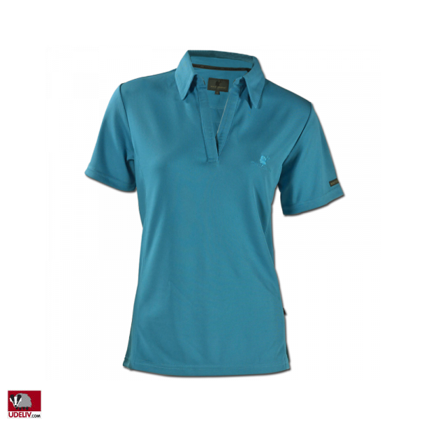 Wolf Camper Yana Damepolo